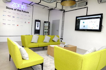 Microsoft Store of the Future - Showroom